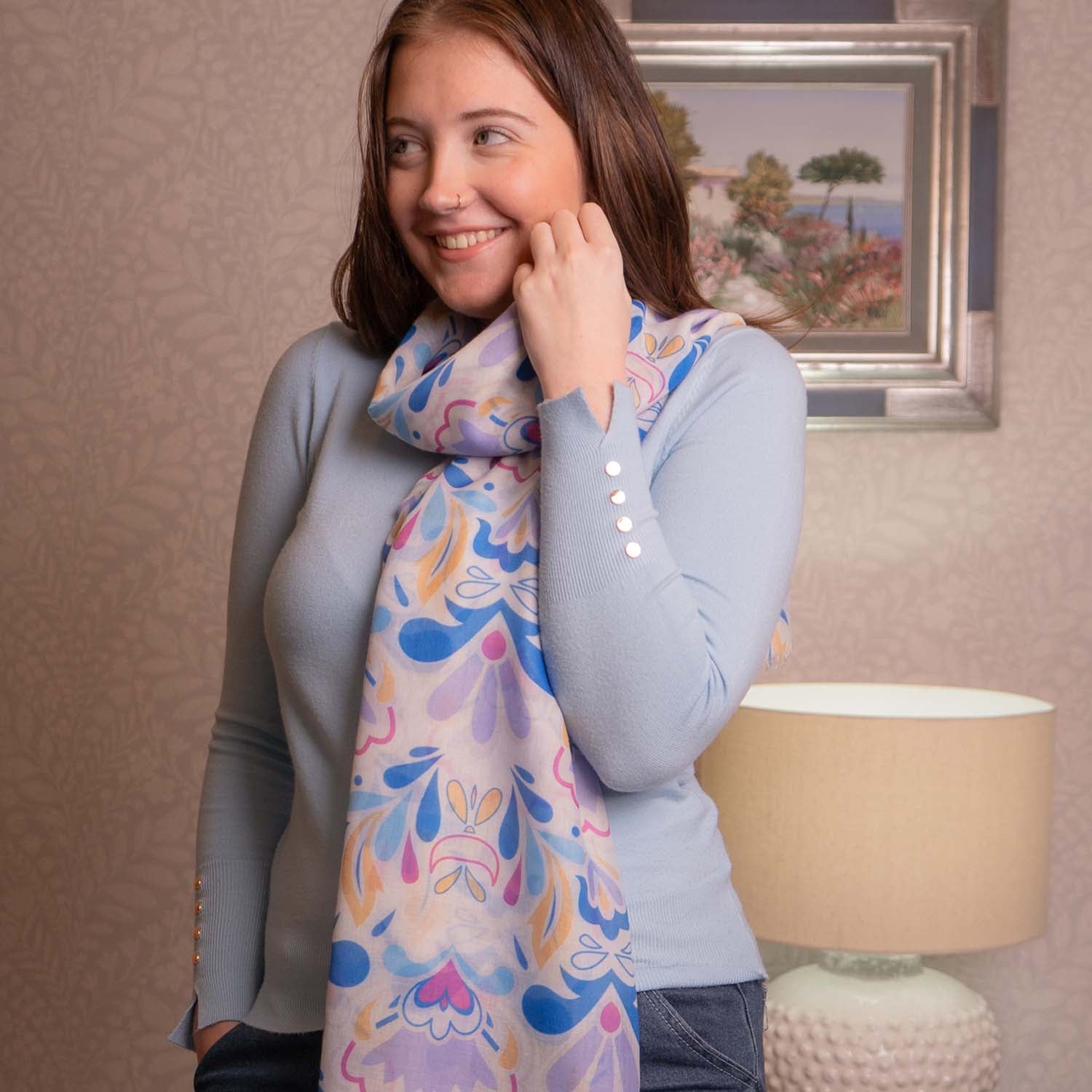 LIGHTWEIGHT SCARF RETRO FLORAL BLUE