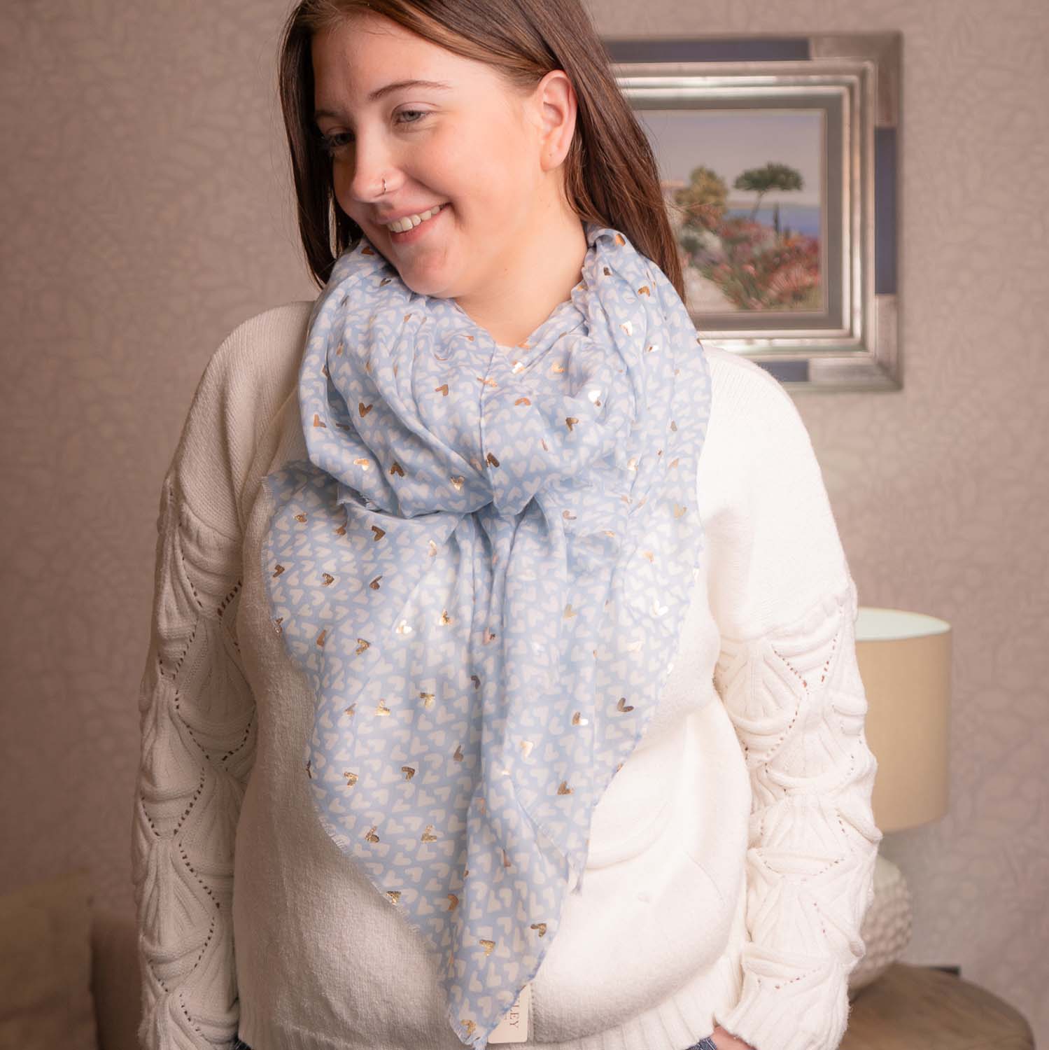 LIGHTWEIGHT SCARF METALLIC HEARTS BLUE