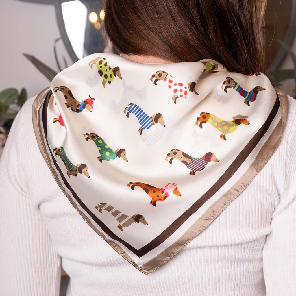 SATIN NECKTIE MINIATURE DACHSHUND