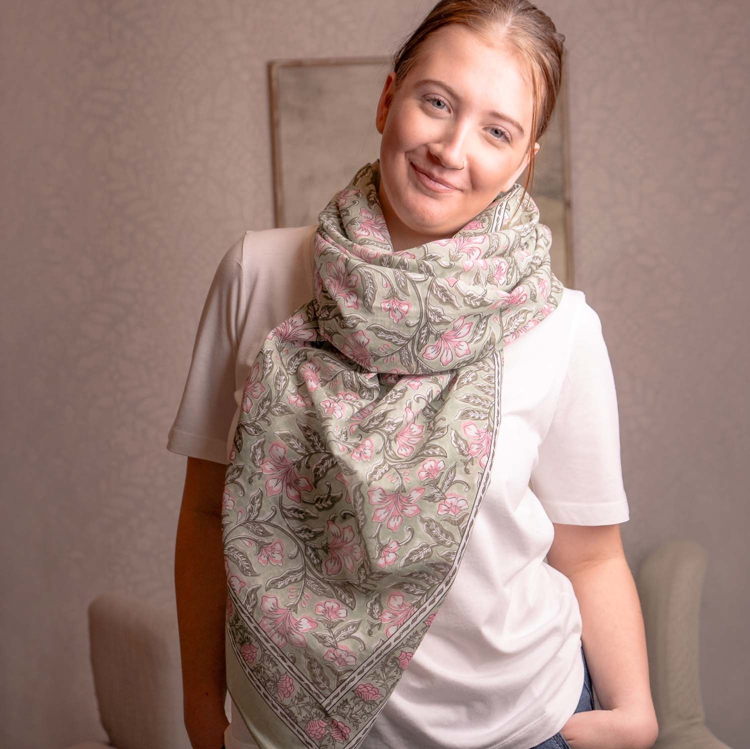 PURE COTTON SCARF KANTHA FLORAL GREEN