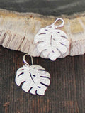 TEXTURED FLOWER EARRINGS