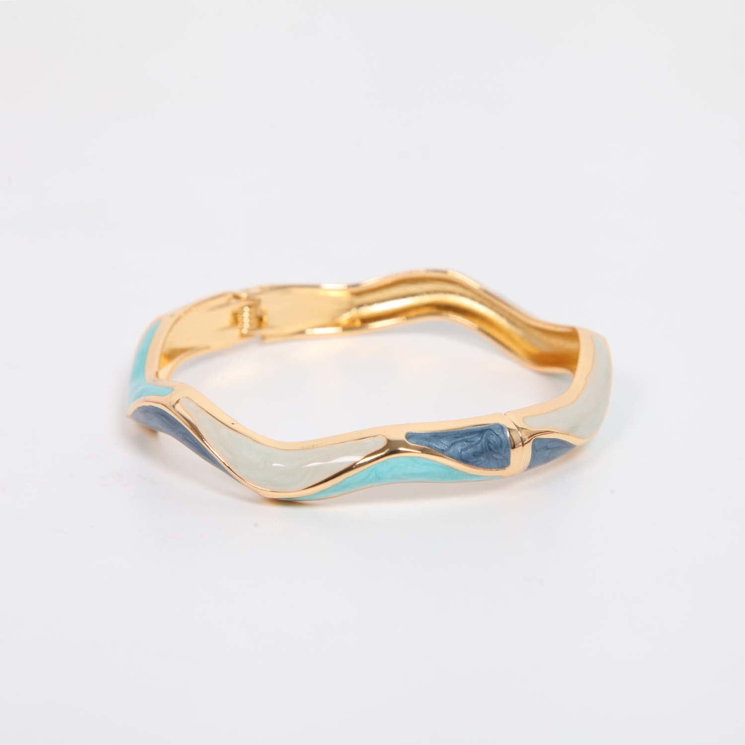 BANGLE HINGED ENAMEL WAVE DETAIL NAVY
