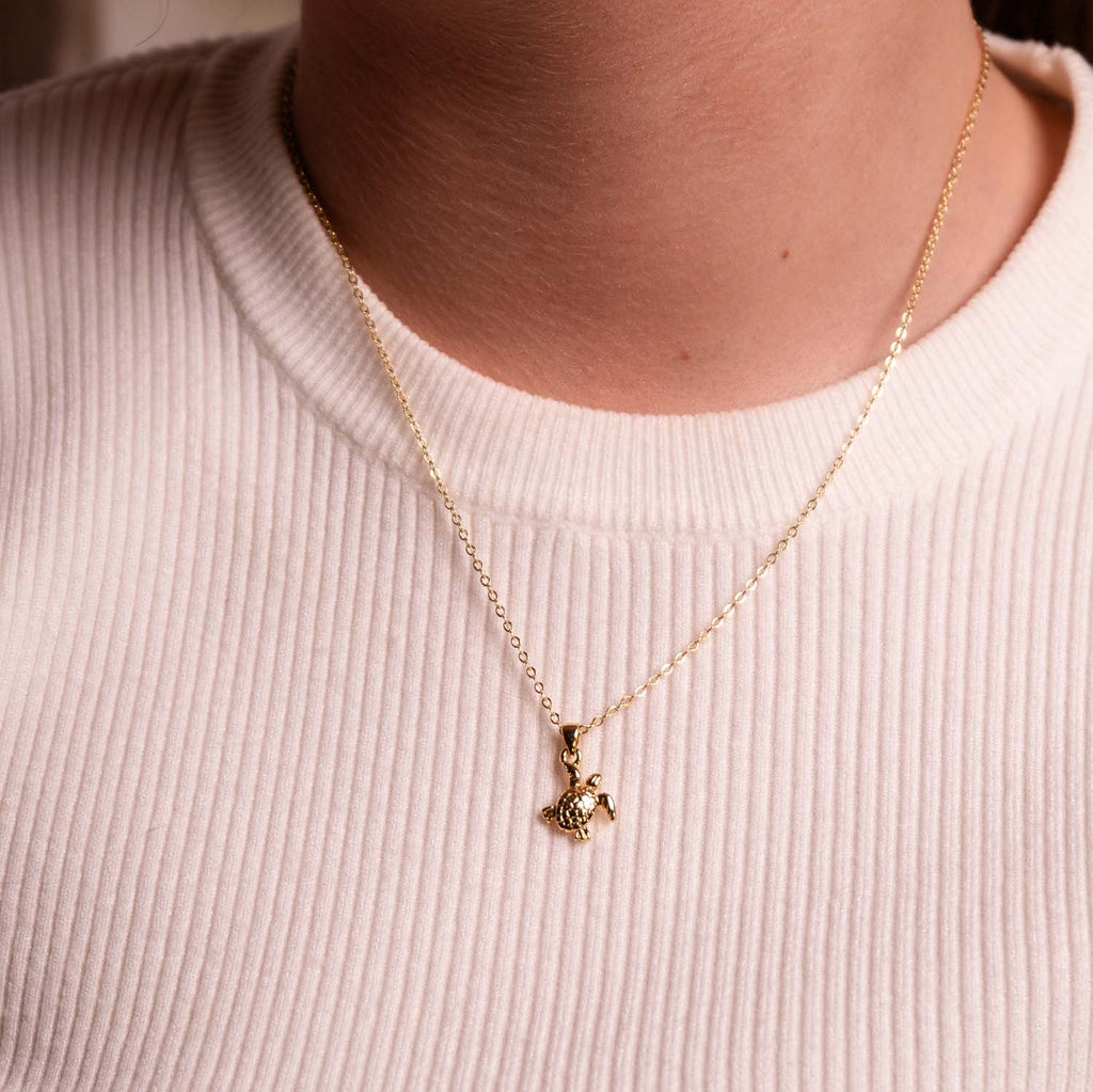 NECKLACE TURTLE PENDANT GOLD PLATED