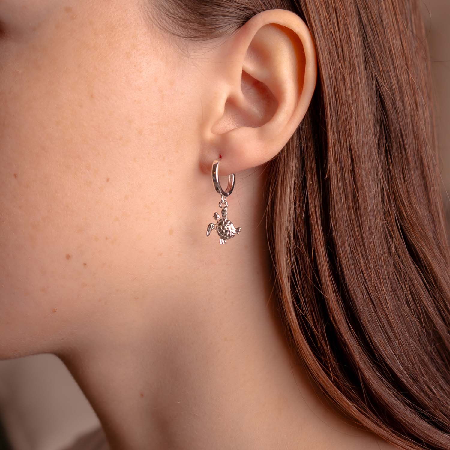 EARRING TURTLE CHARM SILVER PLATED