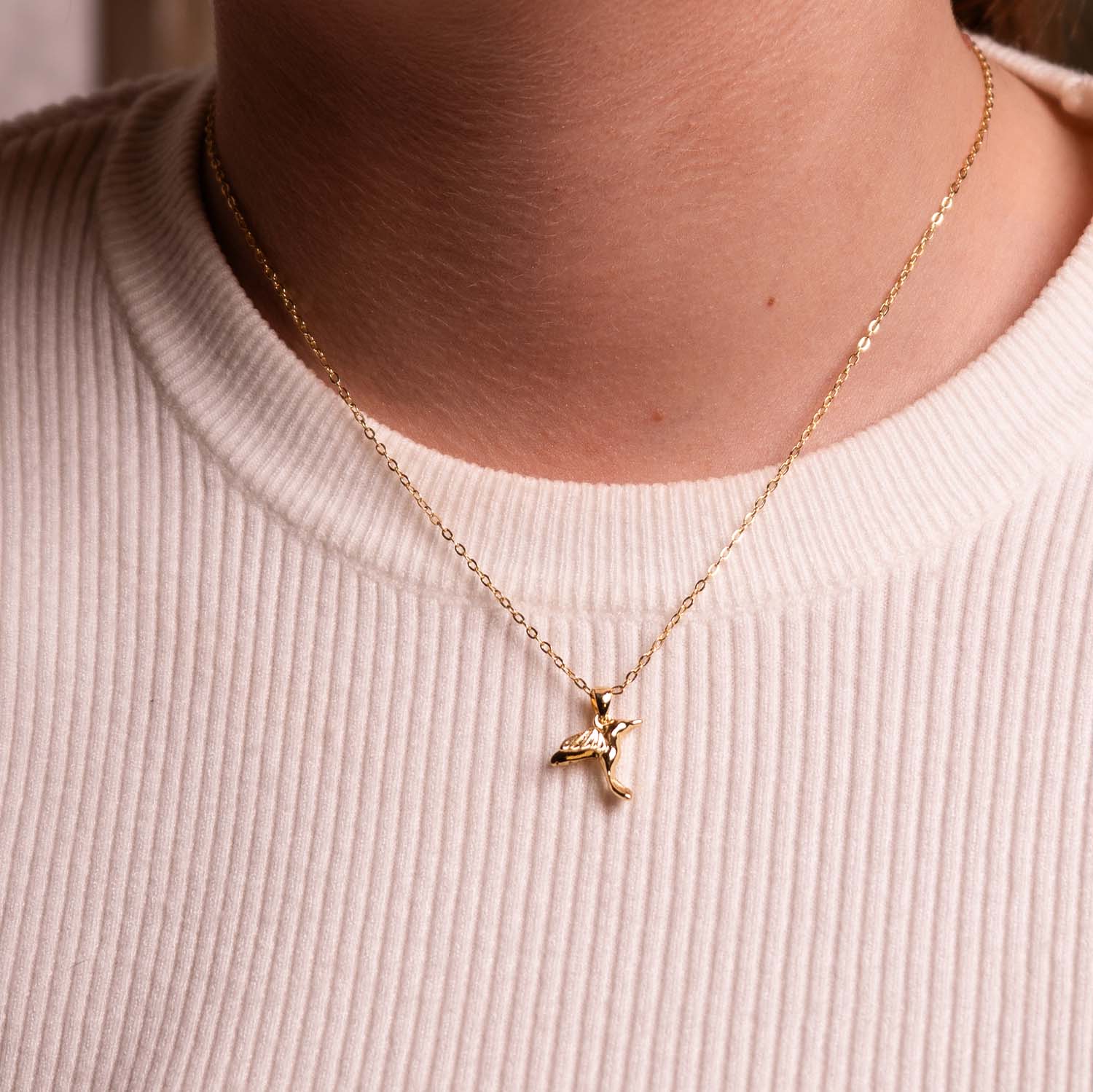 NECKLACE HUMMINGBIRD PENDANT GOLD PLATED