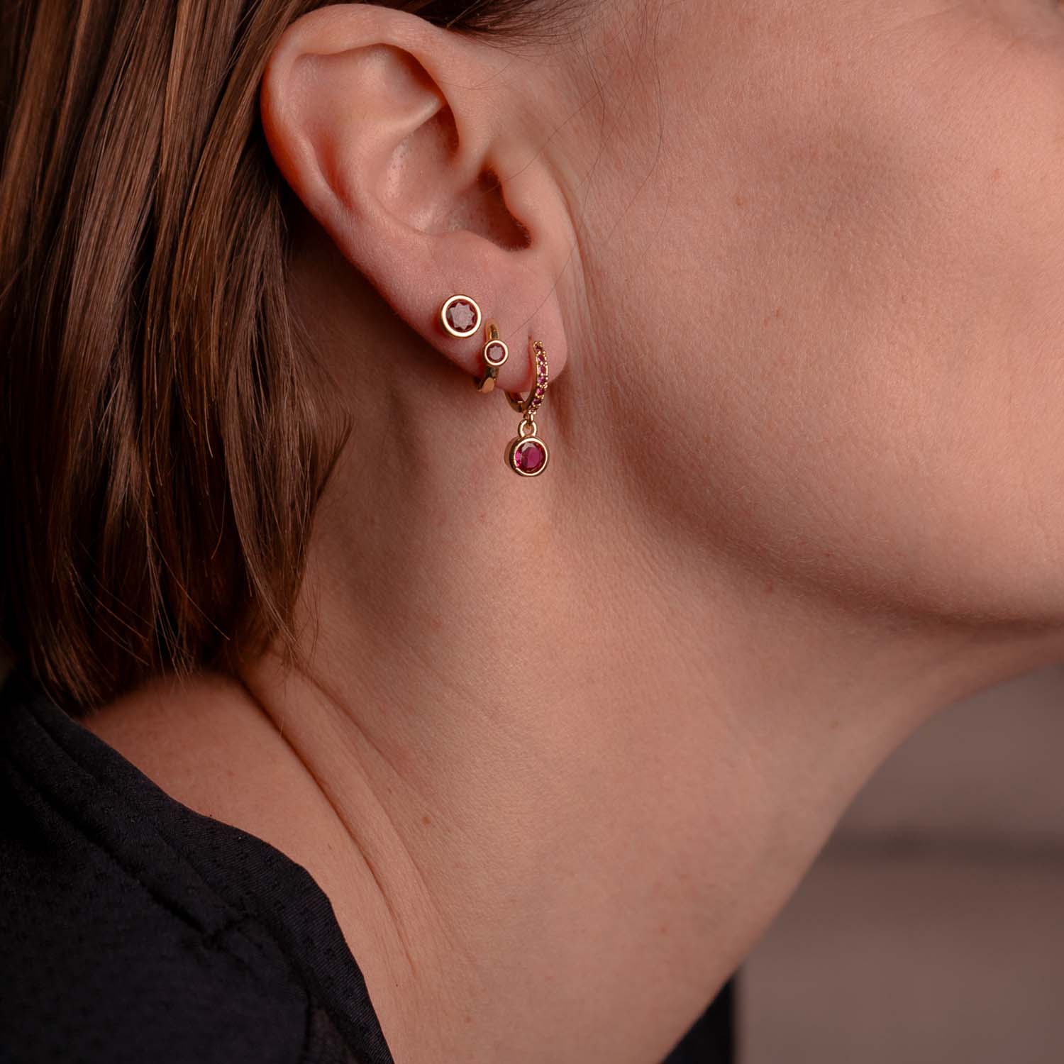EVERYDAY EAR PARTY ROUND STACK HOT PINK 14K GOLD PLATED