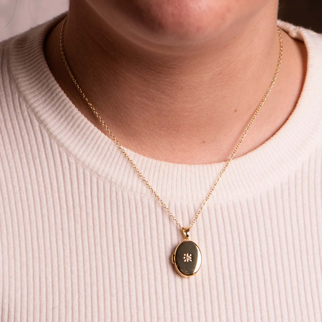 OVAL LOCKET NECKLACE 14K GOLD PLATED