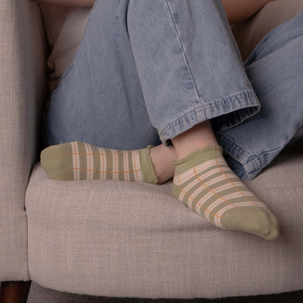 WOMENS COTTON FLORAL TRAINER SOCKS SET OF 5 ASSORTED