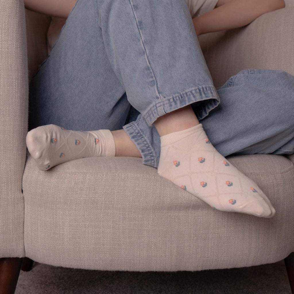 WOMENS COTTON FLORAL TRAINER SOCKS SET OF 5 ASSORTED