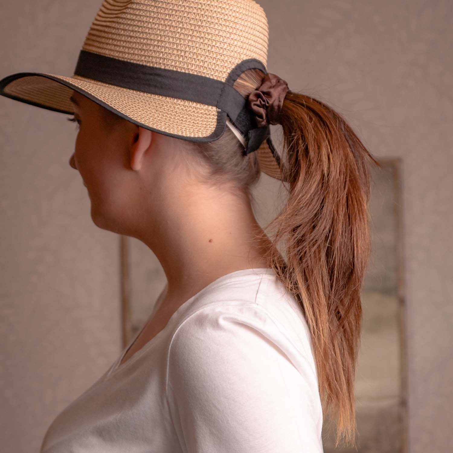 PONYTAIL STRAW FEDORA WITH ADJUSTABLE OPENING BLACK
