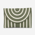 SUMMER STRAW FULLY LINED CLUTCH WITH WRIST STRAP GREEN